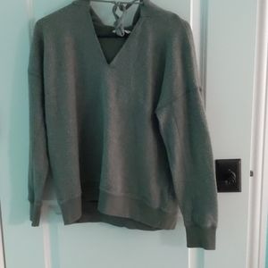 American eagle sweater